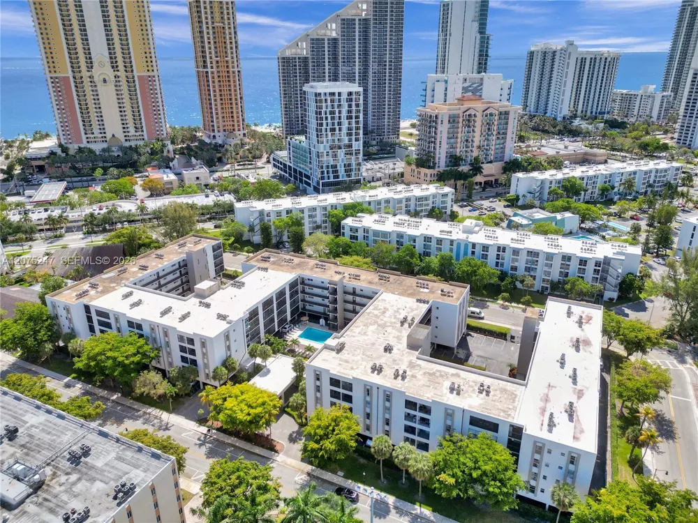 201 178th Dr #403 Sunny Isles Beach, FL 33160