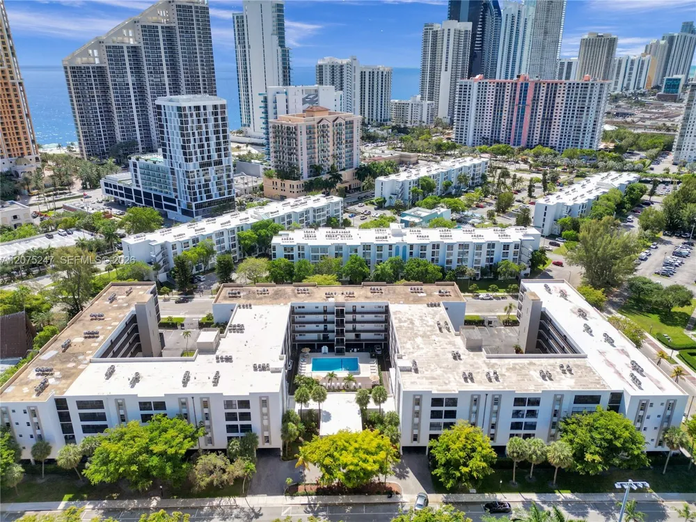 201 178th Dr #403 Sunny Isles Beach, FL 33160