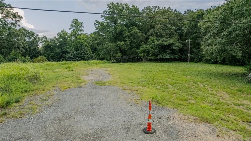 4444 Mebane Oaks Road Mebane, NC 27302