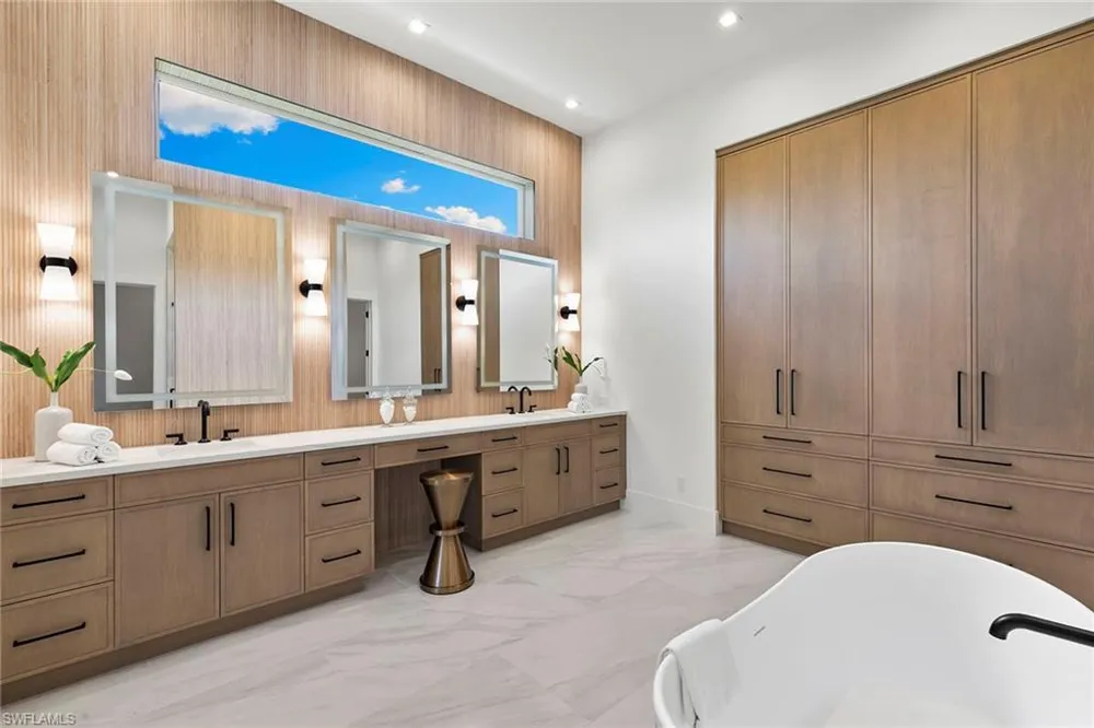 2309 Anthony Court Naples, FL 34109