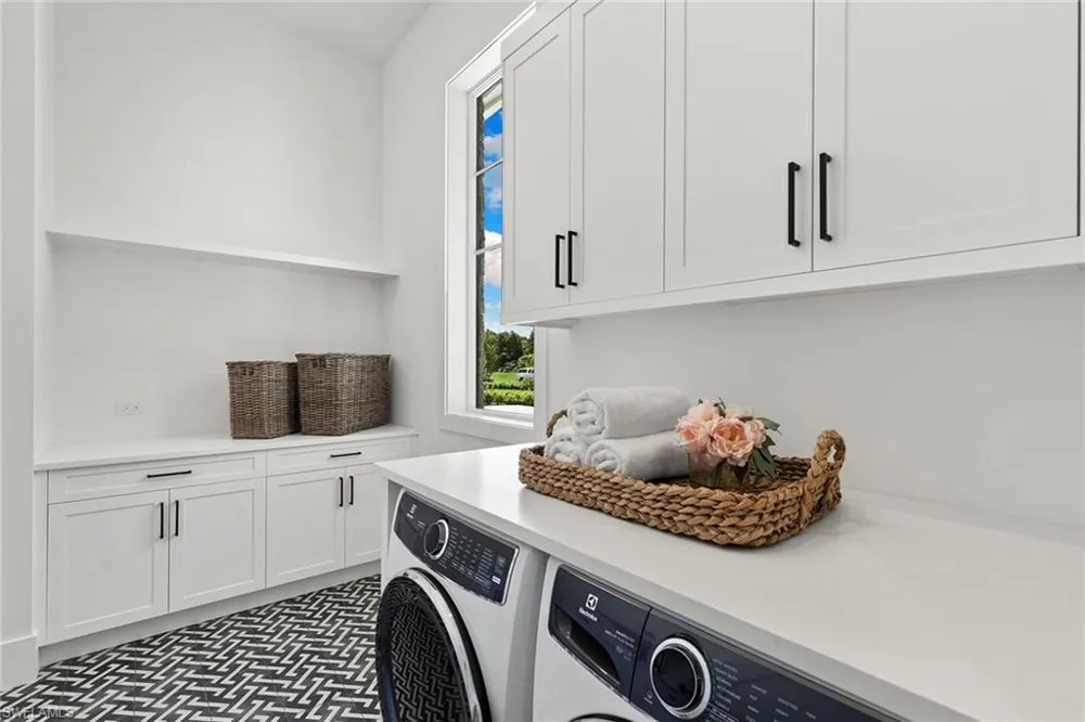 2309 Anthony Court Naples, FL 34109