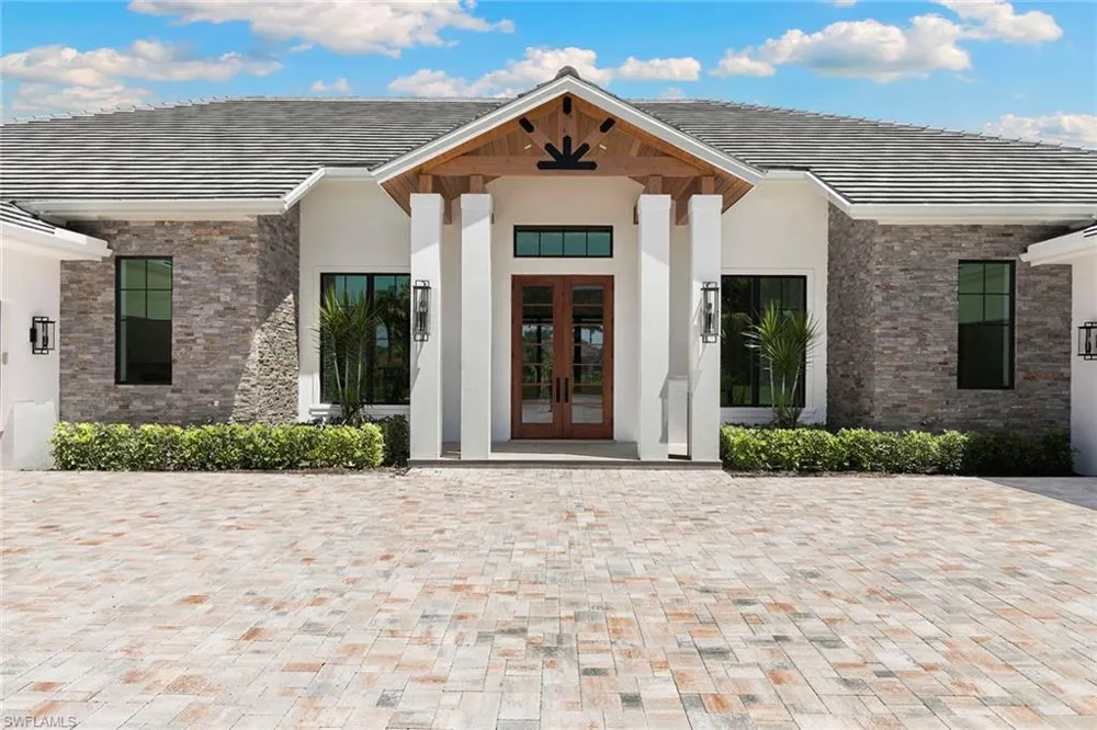 2309 Anthony Court Naples, FL 34109