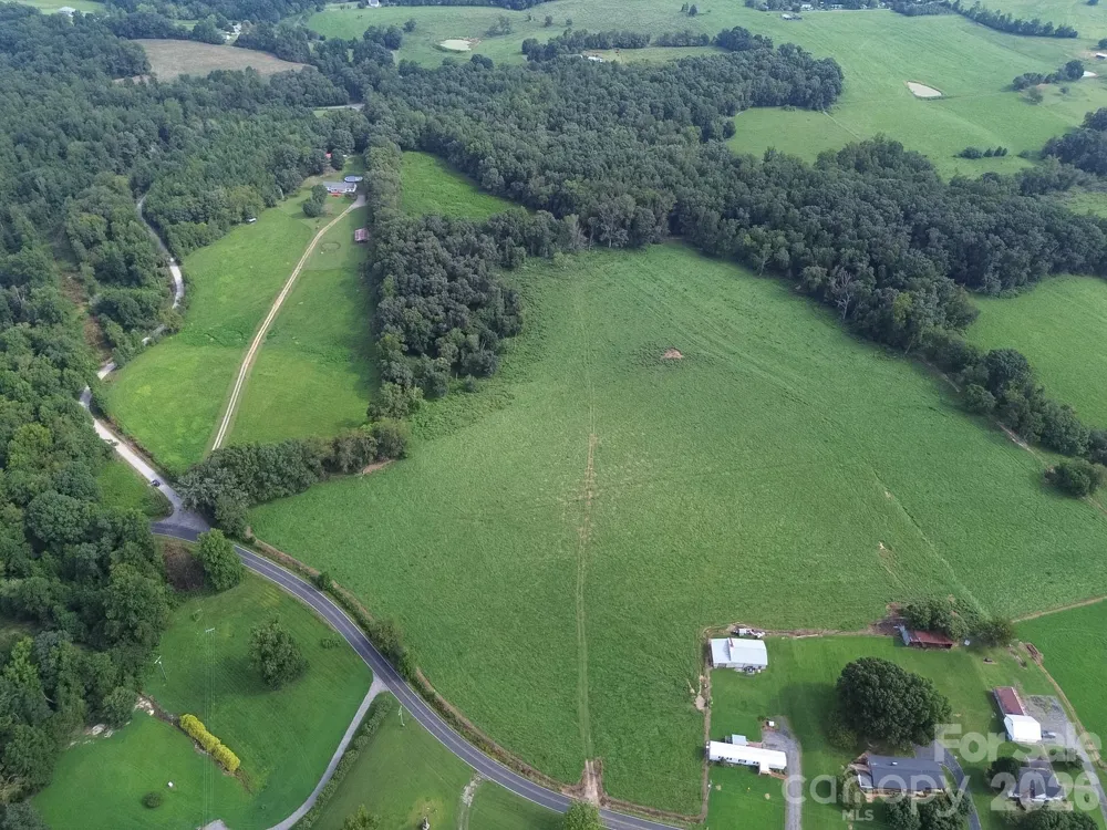 3075 Cedar Forest Road Jonesville, NC 28670