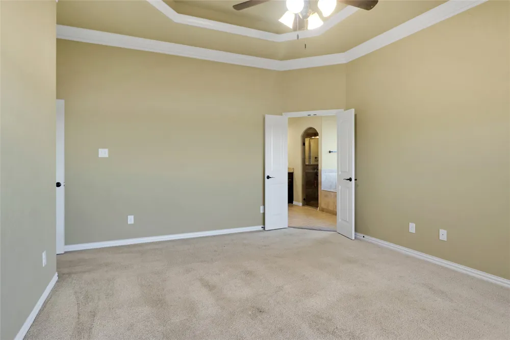 694 Jennings Lane Azle, TX 76020