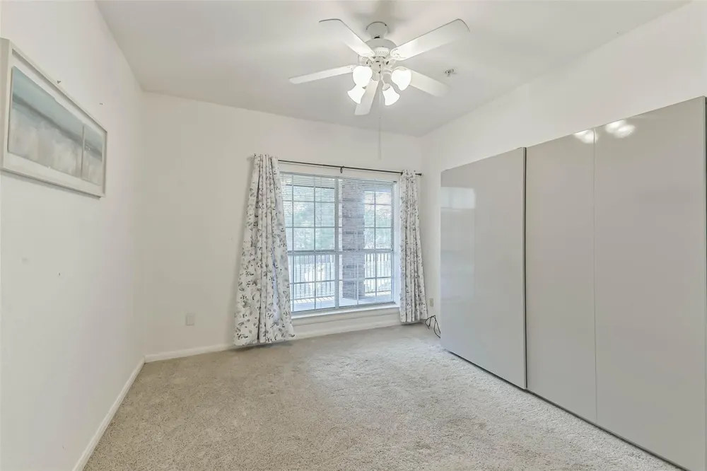2803 Kings Crossing Drive #303 Kingwood, TX 77345