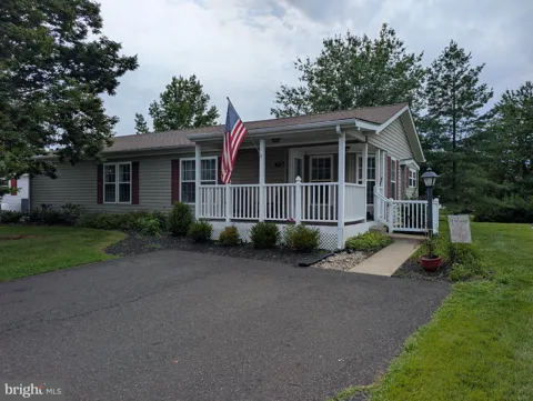 9 AZALEA COURT