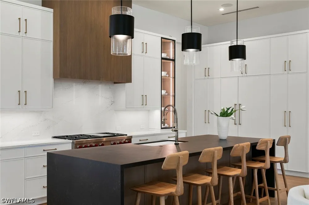 Anthony Court Naples, FL 34109