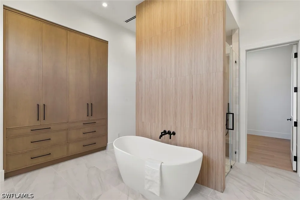 Anthony Court Naples, FL 34109