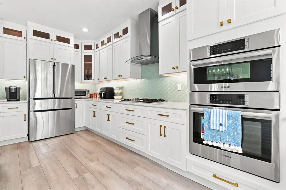 5570 NE TRIESTE WAY Boca Raton, FL 33487