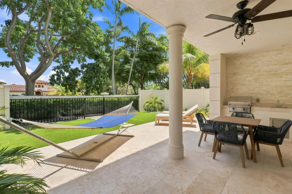 5570 NE TRIESTE WAY Boca Raton, FL 33487