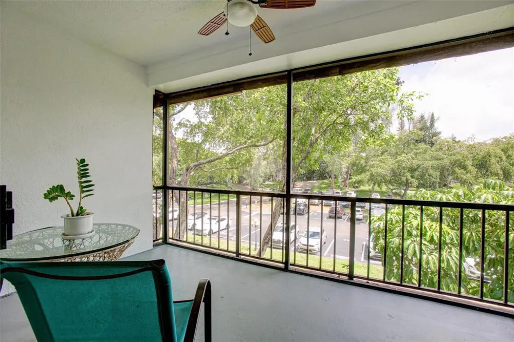 3740 INVERRARY DRIVE #3I Lauderhill, FL 33319