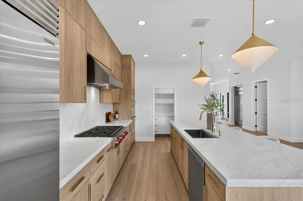 116 WIMBLEDON COURT Redington Shores, FL 33708