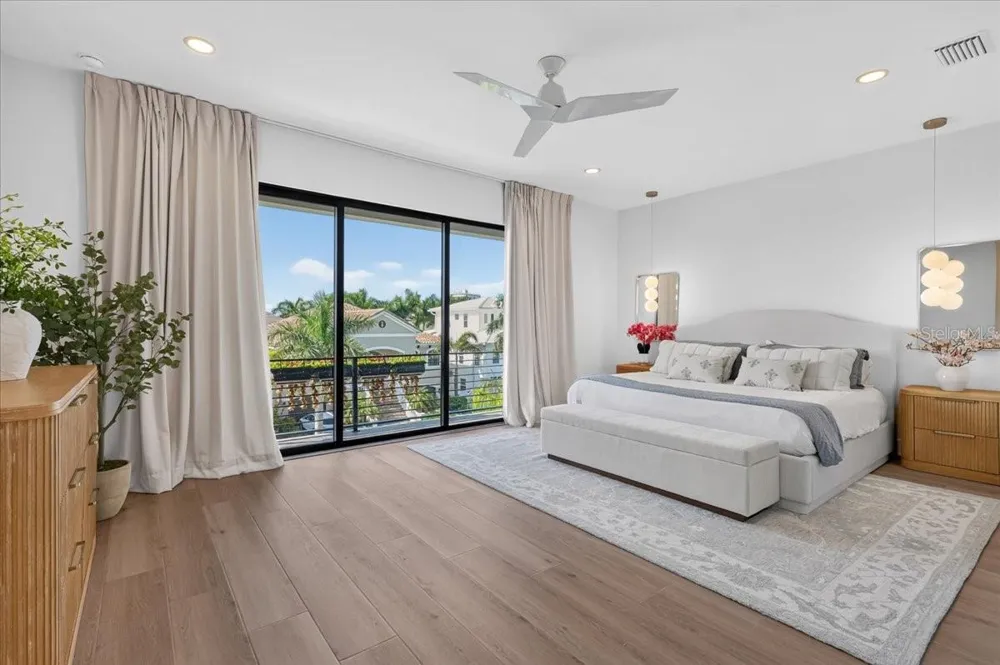 116 WIMBLEDON COURT Redington Shores, FL 33708