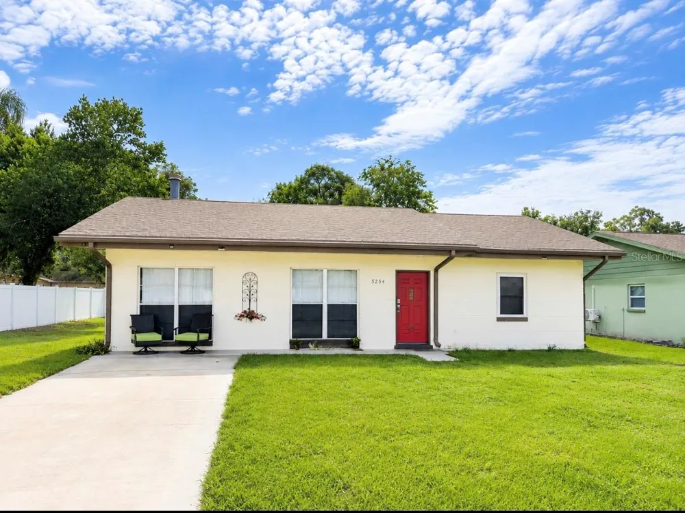 5254 17TH STREET Zephyrhills, FL 33542
