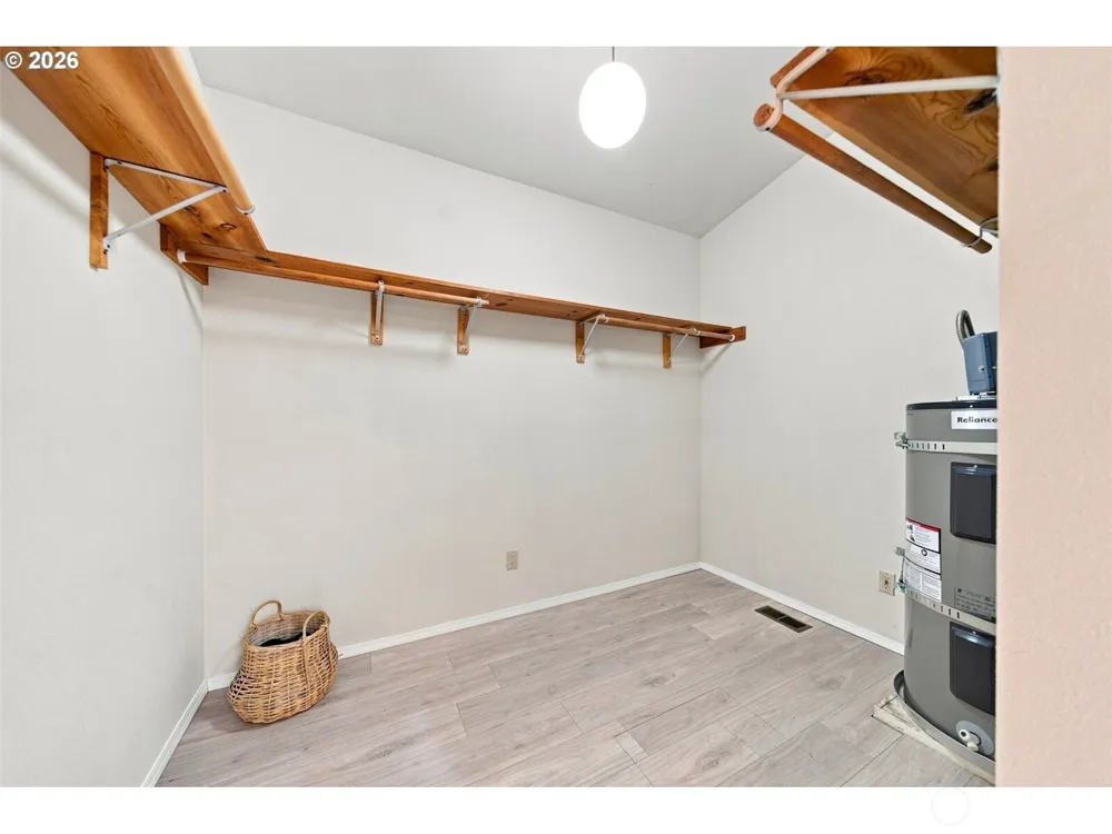 14805 NE 249th Avenue Brush Prairie, WA 98606