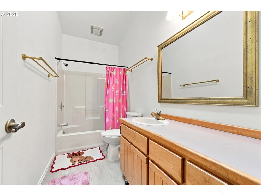 14805 NE 249th Avenue Brush Prairie, WA 98606