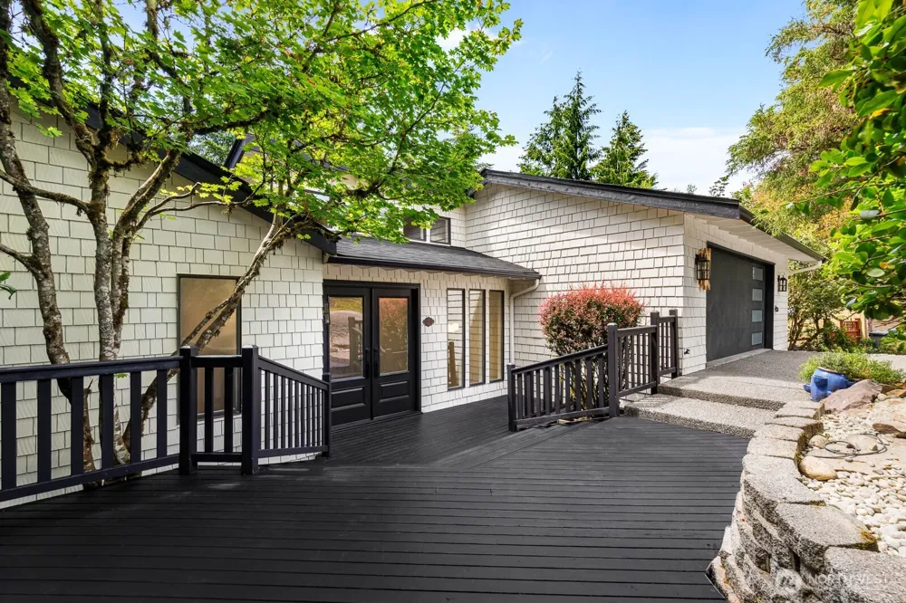 4529 153rd Ave SE Bellevue, WA 98006