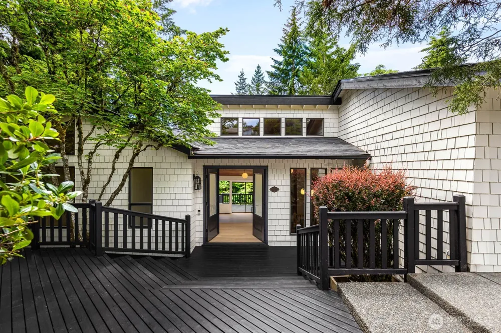 4529 153rd Ave SE Bellevue, WA 98006