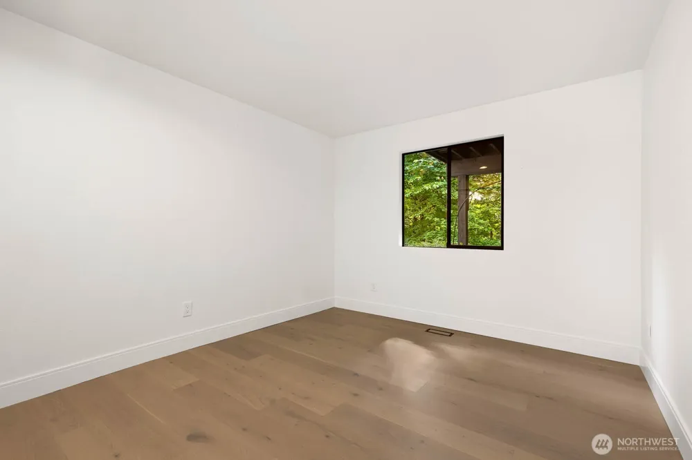 4529 153rd Ave SE Bellevue, WA 98006