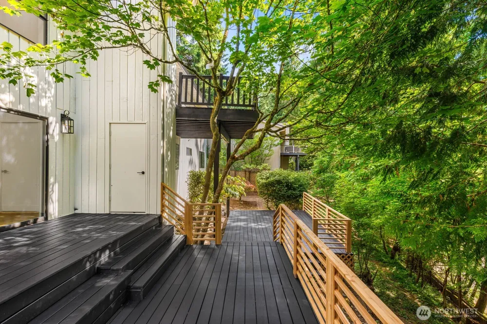 4529 153rd Ave SE Bellevue, WA 98006