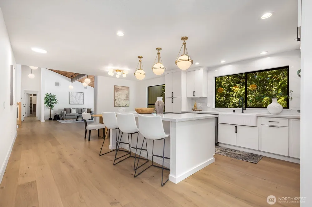 4529 153rd Ave SE Bellevue, WA 98006