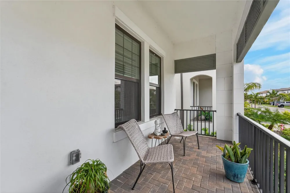 1071 SEAGRAPE DRIVE Ruskin, FL 33570
