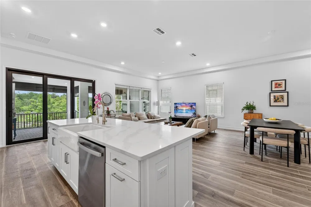 1071 SEAGRAPE DRIVE Ruskin, FL 33570