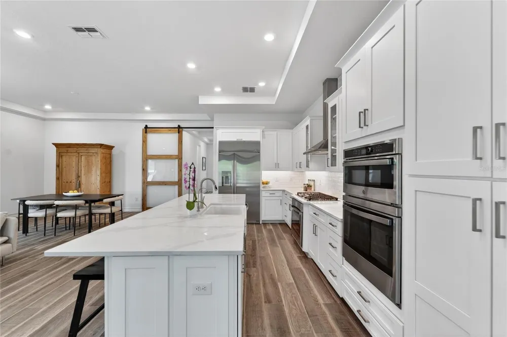 1071 SEAGRAPE DRIVE Ruskin, FL 33570