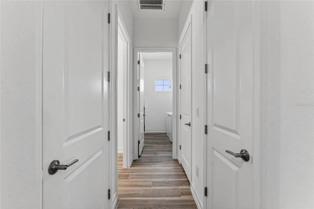 1071 SEAGRAPE DRIVE Ruskin, FL 33570