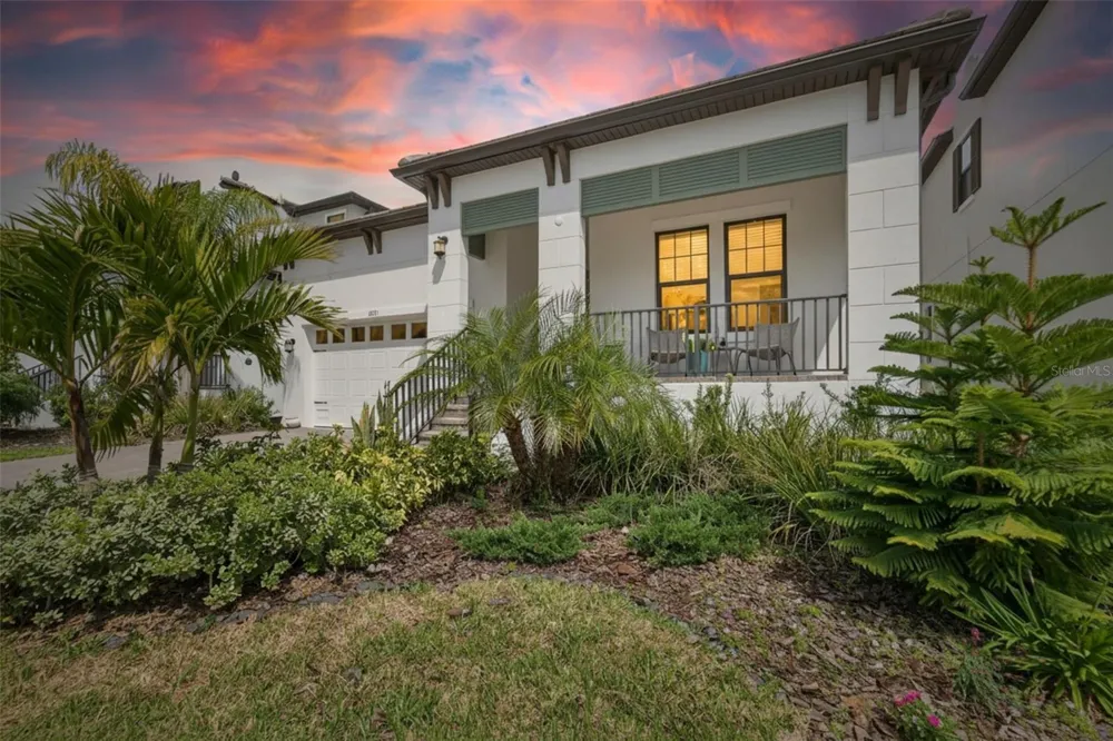 1071 SEAGRAPE DRIVE Ruskin, FL 33570