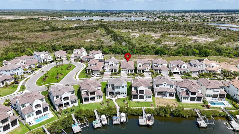 1071 SEAGRAPE DRIVE Ruskin, FL 33570