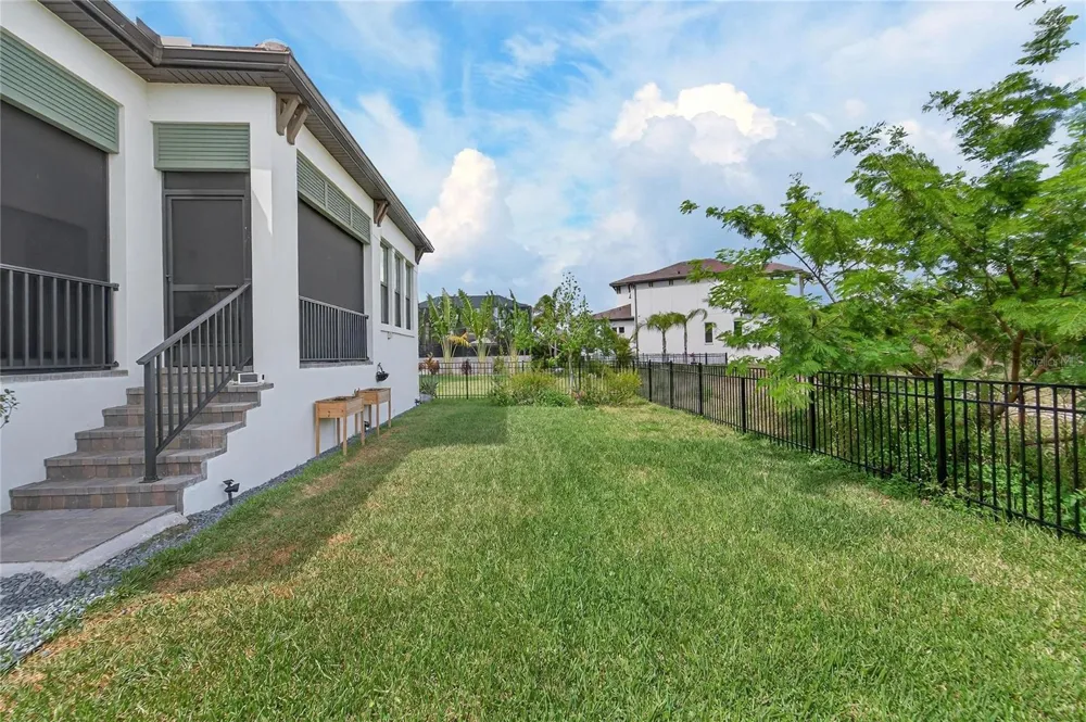 1071 SEAGRAPE DRIVE Ruskin, FL 33570