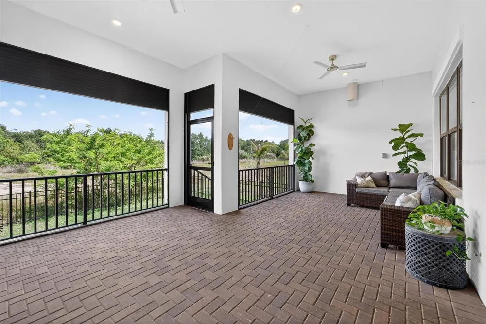 1071 SEAGRAPE DRIVE Ruskin, FL 33570