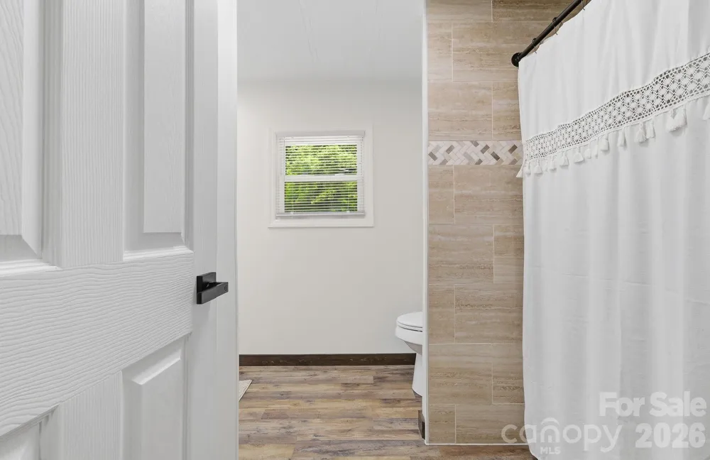 520 Maranatha Way Waynesville, NC 28785