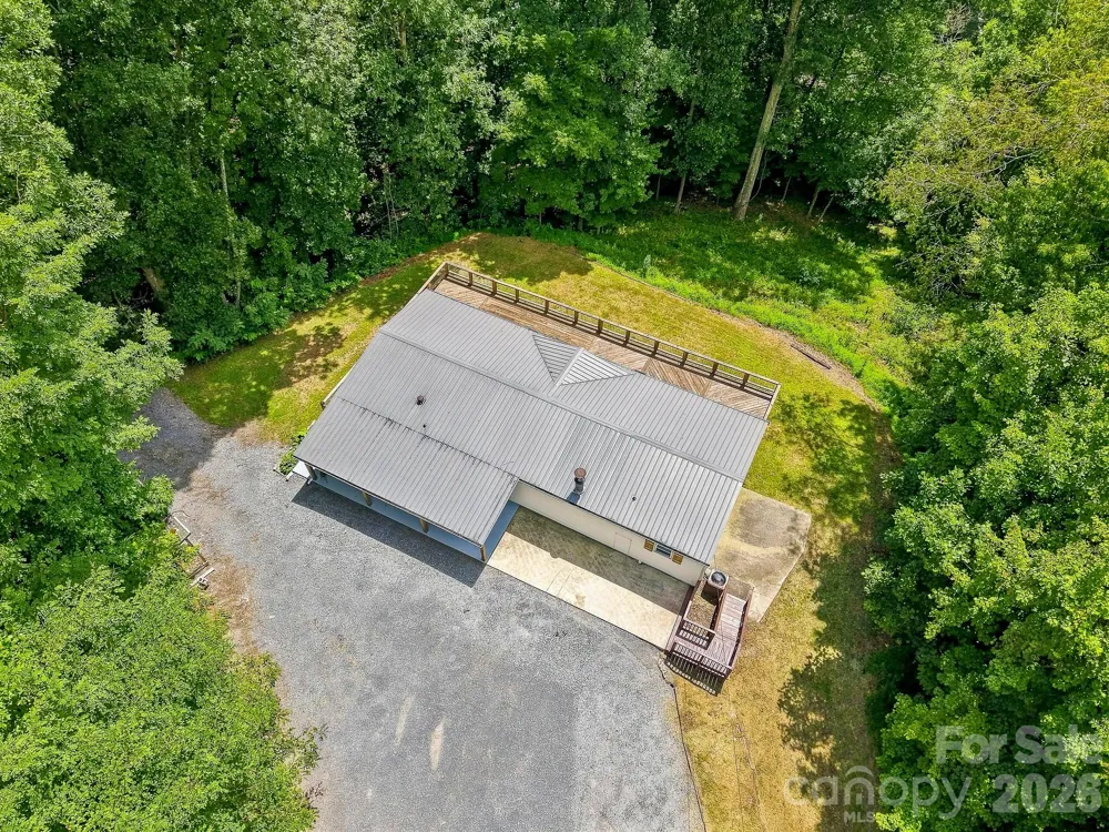 520 Maranatha Way Waynesville, NC 28785