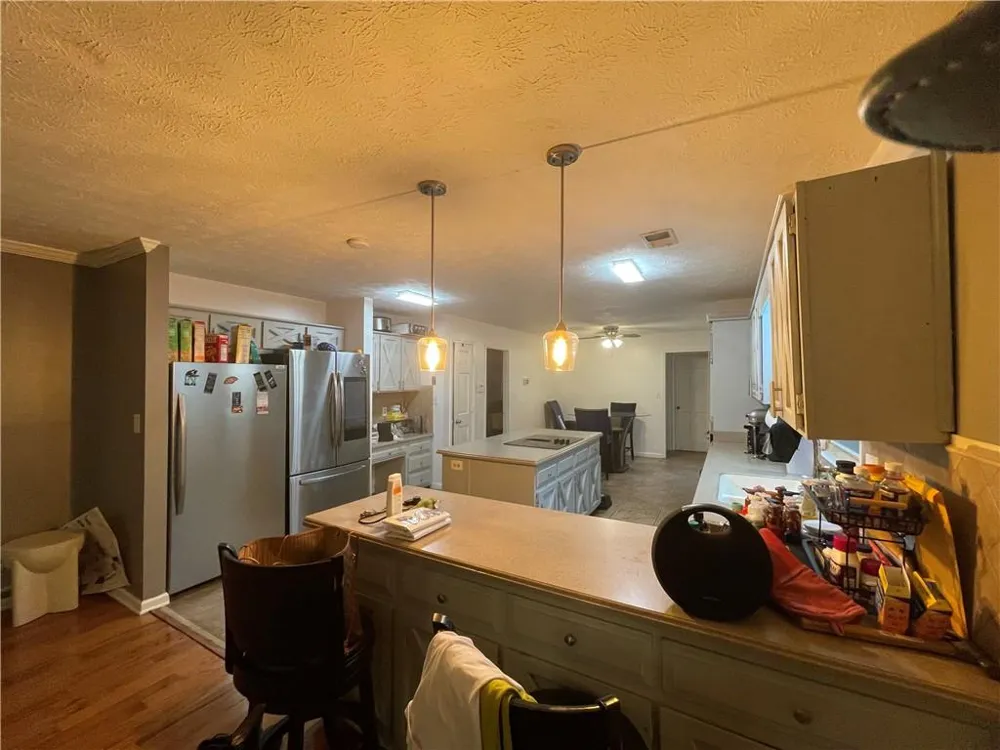 215 Dix Lee On Drive Fayetteville, GA 30214