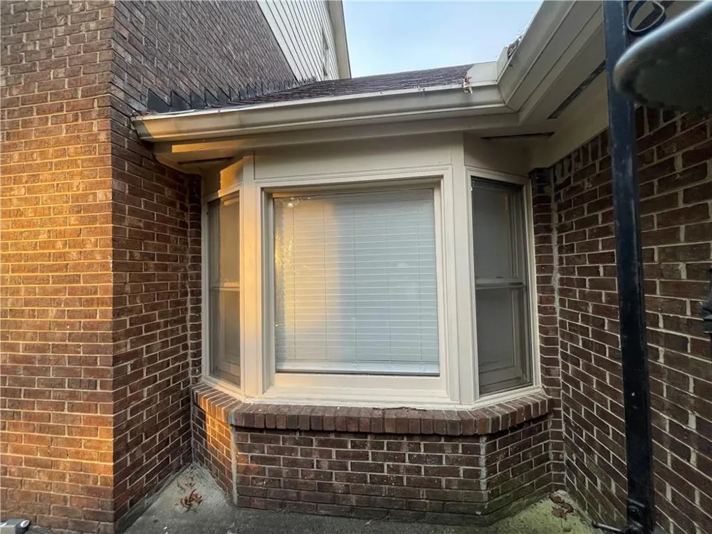 215 Dix Lee On Drive Fayetteville, GA 30214