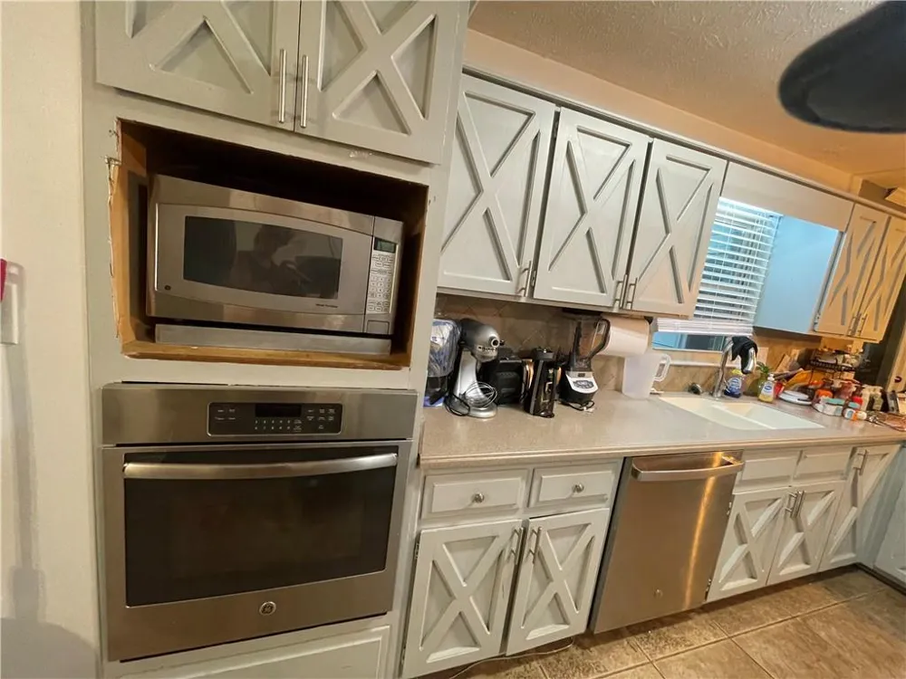215 Dix Lee On Drive Fayetteville, GA 30214