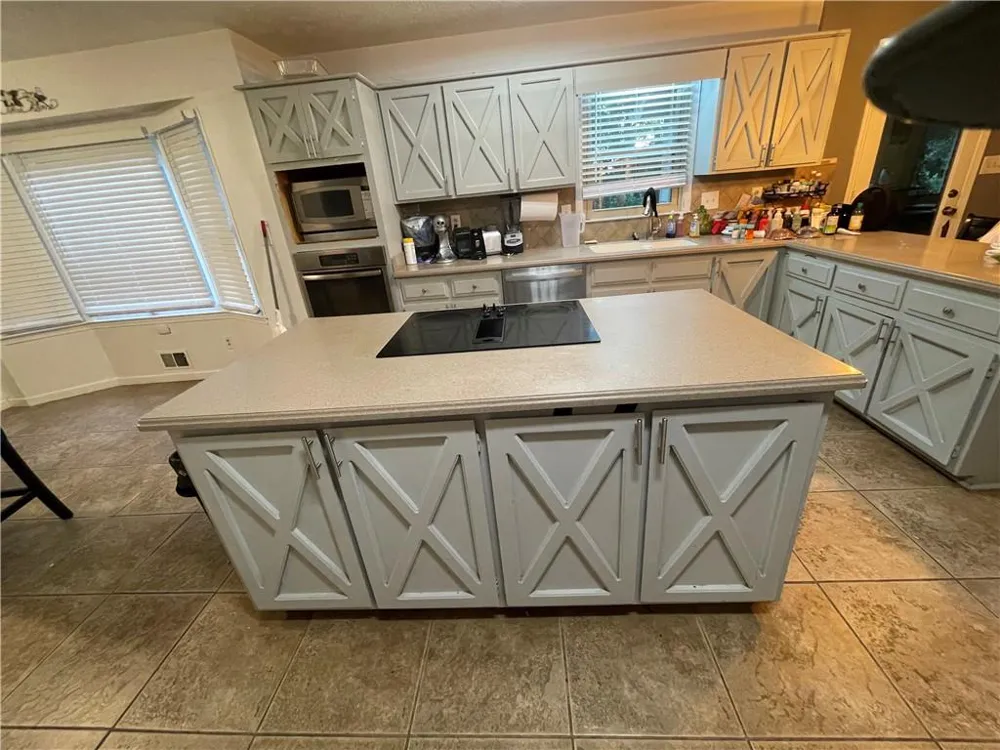 215 Dix Lee On Drive Fayetteville, GA 30214
