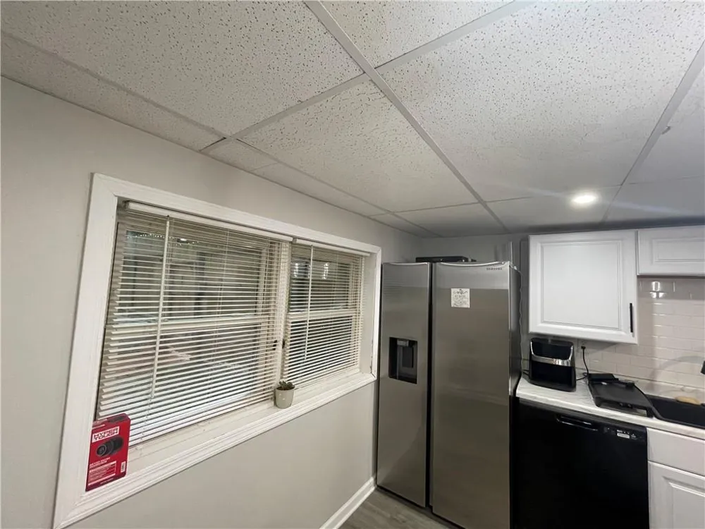 215 Dix Lee On Drive Fayetteville, GA 30214
