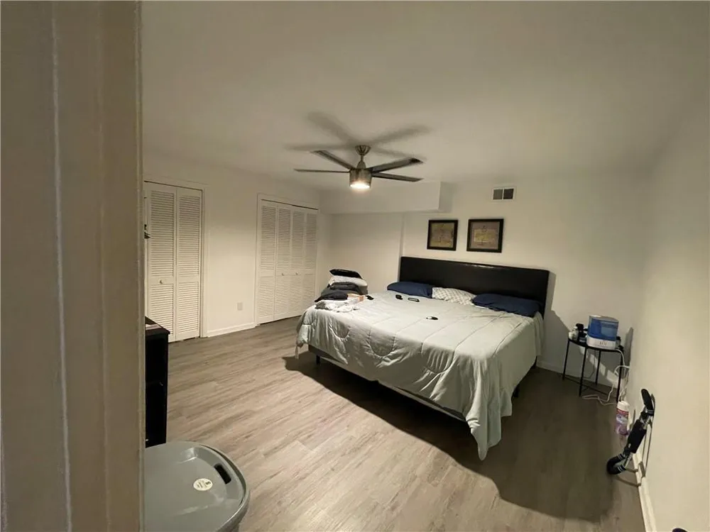 215 Dix Lee On Drive Fayetteville, GA 30214