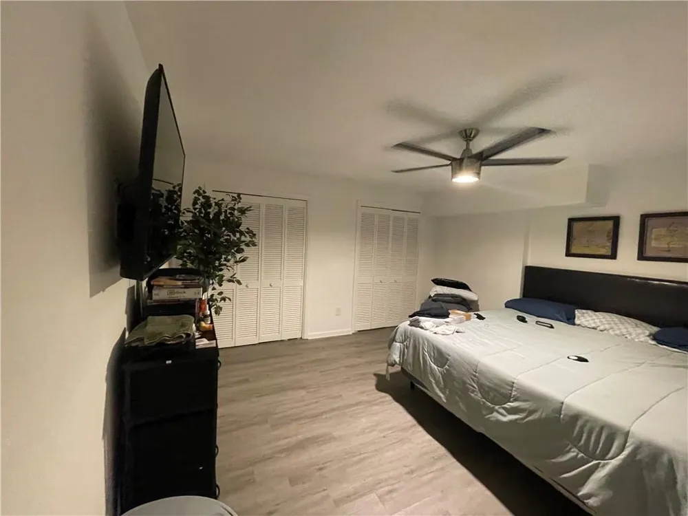 215 Dix Lee On Drive Fayetteville, GA 30214