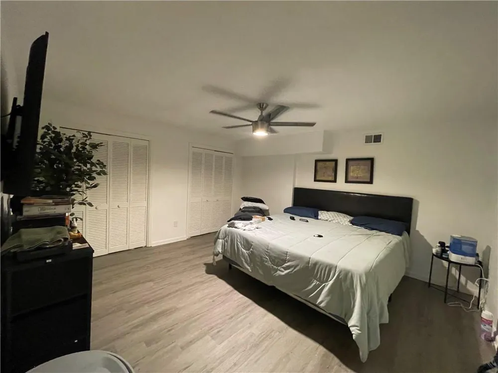 215 Dix Lee On Drive Fayetteville, GA 30214