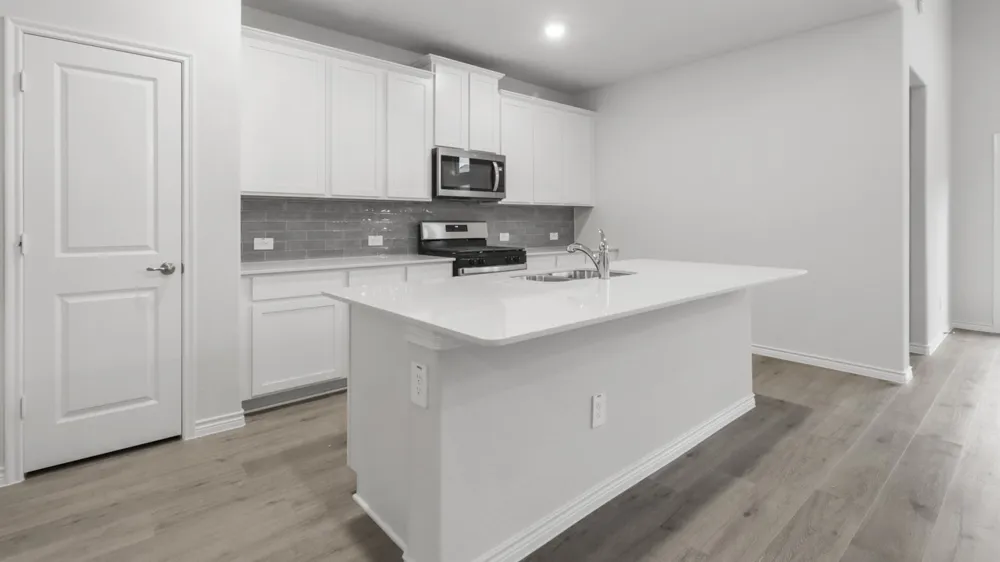 4166 Waldron Trail Forney, TX 75126