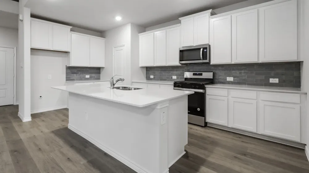 4166 Waldron Trail Forney, TX 75126