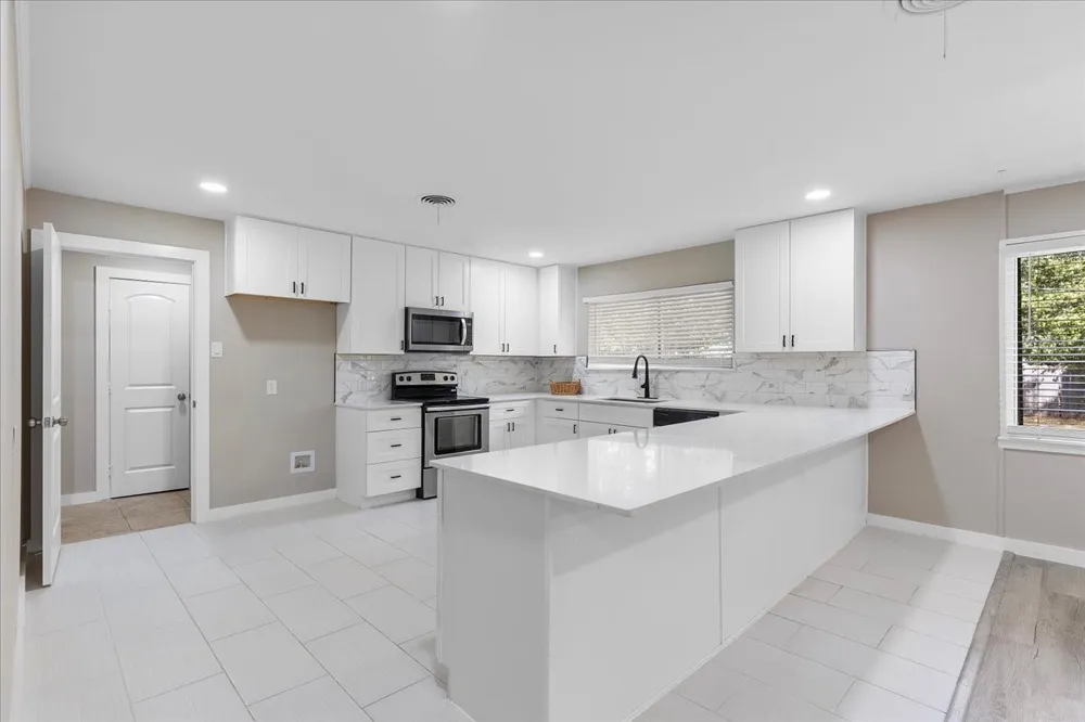 3620 Chaffin Drive Richland Hills, TX 76118