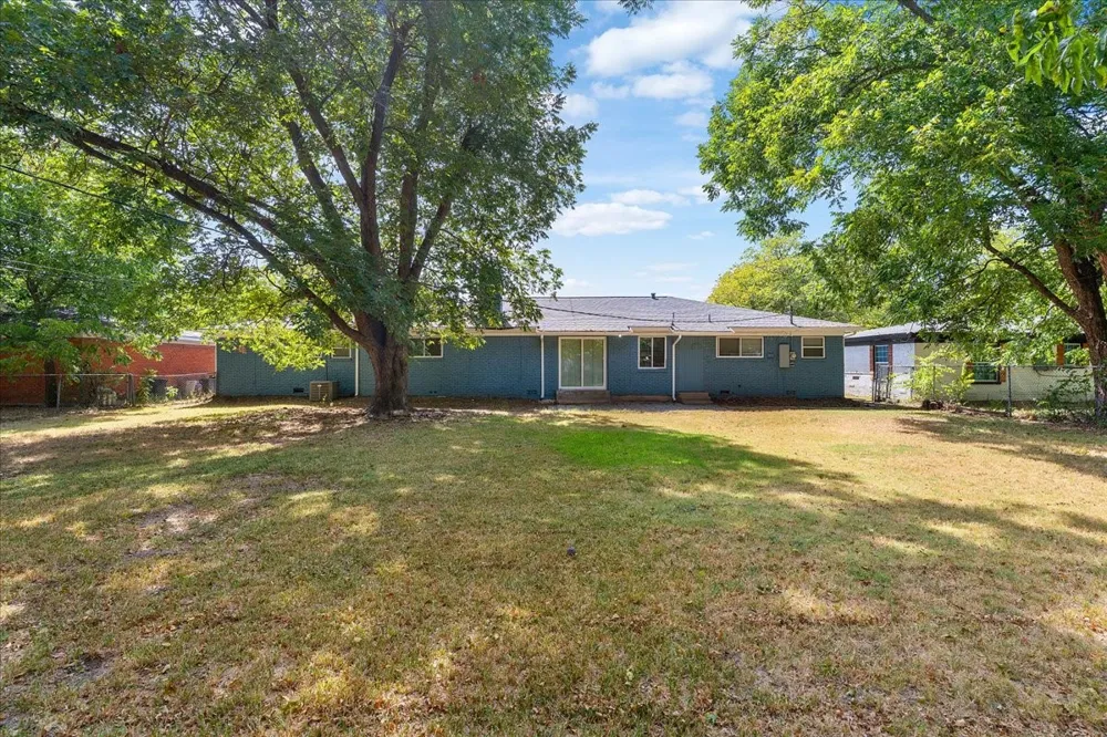 3620 Chaffin Drive Richland Hills, TX 76118