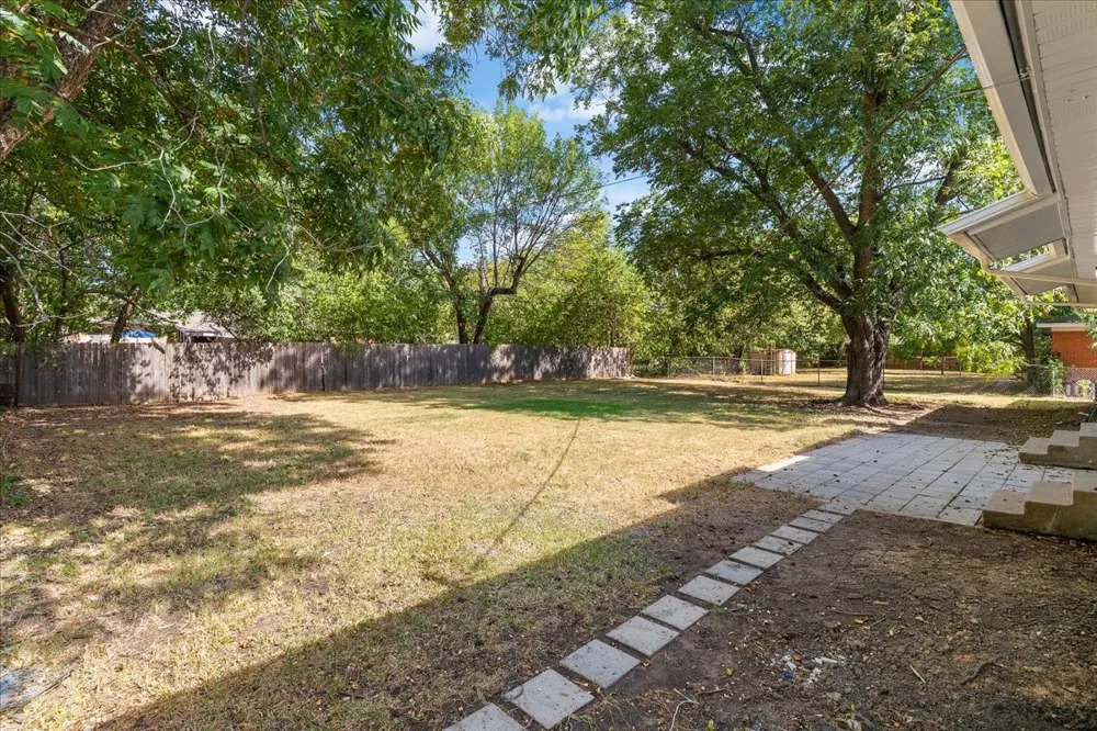 3620 Chaffin Drive Richland Hills, TX 76118
