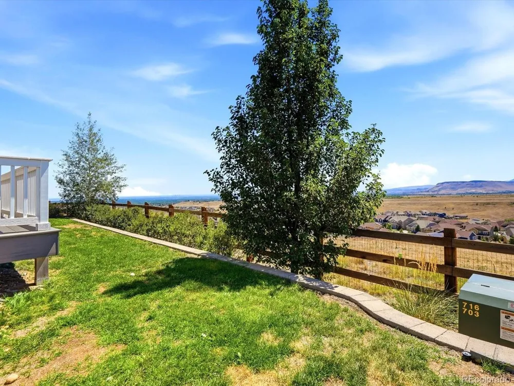 18582 W 87th Avenue Arvada, CO 80007