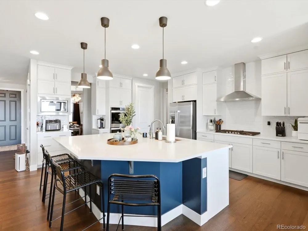 18582 W 87th Avenue Arvada, CO 80007